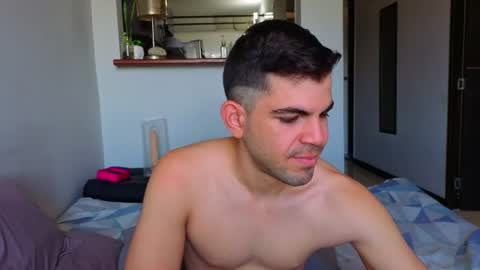 Snapshot of hotstud_999 chatting on 10, 7, 2026 Andres online show from 10, 7, 2026