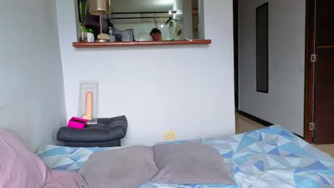 Snapshot of hotstud_999 chatting on 12, 7, 2026 Andres online show from 12, 7, 2026
