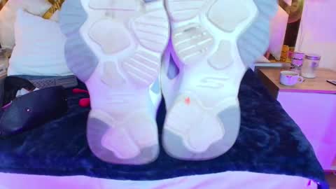 Snapshot of hottest_mature__ chatting on 12, 10, 2025 Natalie  online show from 12, 10, 2025