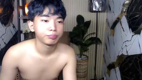 hottestloues online show from 1, 6, 2026