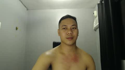 hottie_kyle69 online show from 30, 5, 2026
