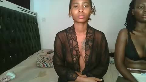 hottie_mistie online show from 19, 4, 2026