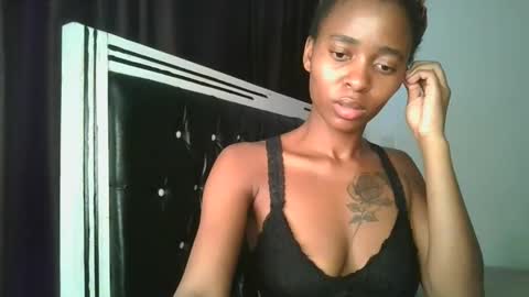 hottie_mistie online show from 22, 5, 2026