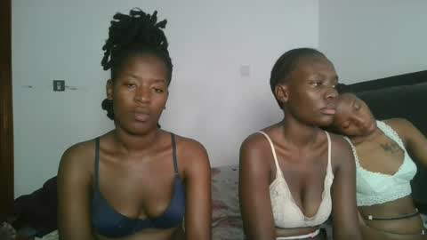 Snapshot of hottie_mistie chatting on 27, 6, 2026 hottie_mistie online show from 27, 6, 2026