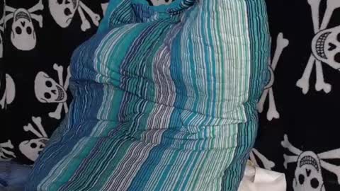 independent Model online show from 11, 2, 2025