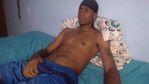 Snapshot of hottiekingny chatting on 4, 8, 2026 independent Model online show from 4, 8, 2026