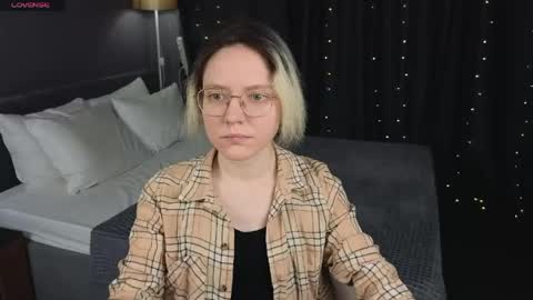 Kori online show from 12, 4, 2026