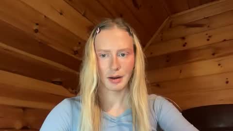 HotTransGirlie online show from 20, 1, 2025