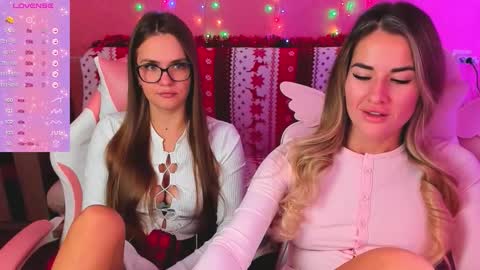 Ivanna and Jessica online show from 4, 2, 2026