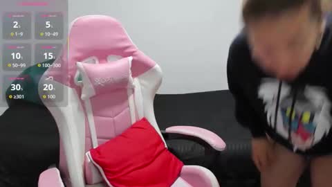 hottychrystal online show from 10, 3, 2026