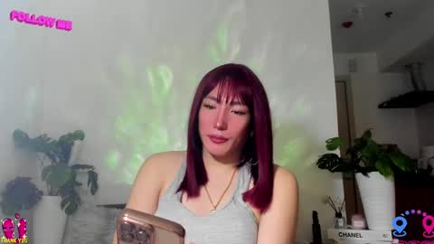 Snapshot of hottycrishinaxx chatting on 13, 2, 2025 crishinahotty online show from 13, 2, 2025