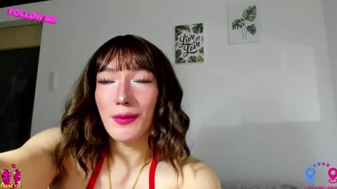 Snapshot of hottycrishinaxx chatting on 9, 3, 2025 crishinahotty online show from 9, 3, 2025