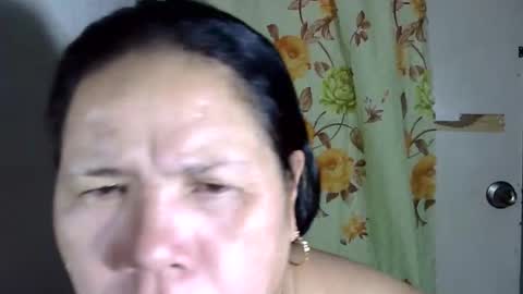 hottycrissy4u online show from 28, 4, 2026
