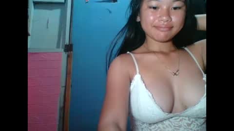 hotwild4u04 online show from 28, 12, 2024