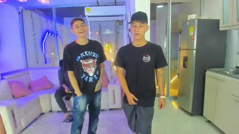 Snapshot of houseofwarrios chatting on 18, 12, 2025 we are Harry Jersi pablo and our mod talco online show from 18, 12, 2025