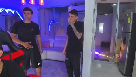 Snapshot of houseofwarrios chatting on 19, 12, 2025 we are Harry Jersi pablo and our mod talco online show from 19, 12, 2025