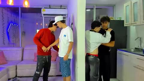 Snapshot of houseofwarrios chatting on 21, 2, 2026 we are Harry Jersi pablo and our mod talco online show from 21, 2, 2026