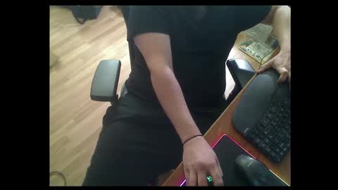 Snapshot of hrnyinutah chatting on 13, 10, 2025 hrnyinutah online show from 13, 10, 2025