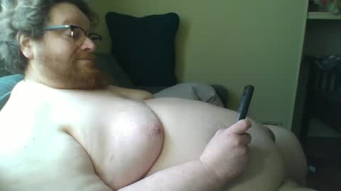 Snapshot of hrpudgenstuff chatting on 2, 3, 2025 hrpudgenstuff online show from 2, 3, 2025