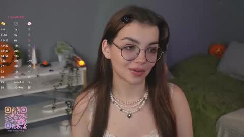 Diane online show from 23, 10, 2025