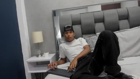 Hudson Beasley online show from 17, 10, 2025