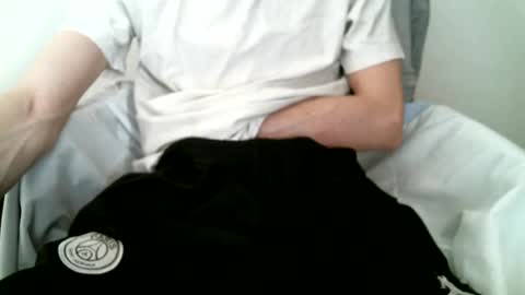 Keanu online show from 7, 10, 2025