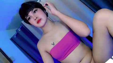 Snapshot of hugecockyanny chatting on 28, 6, 2026 Yhanie online show from 28, 6, 2026