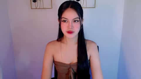 Snapshot of hugecockyanny chatting on 27, 7, 2026 Yhanie online show from 27, 7, 2026