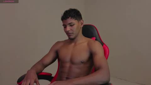 Snapshot of hugo_cano chatting on 10, 2, 2026 Hugo Cano online show from 10, 2, 2026