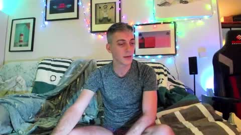 Snapshot of hugolandcam chatting on 13, 12, 2024 Hugo online show from 13, 12, 2024