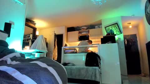 Snapshot of hugolandcam chatting on 14, 12, 2024 Hugo online show from 14, 12, 2024