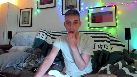 Snapshot of hugolandcam chatting on 15, 12, 2024 Hugo online show from 15, 12, 2024