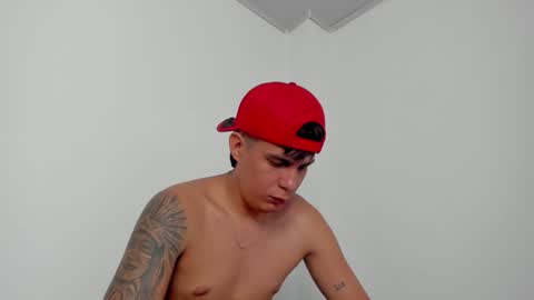 Hugo online show from 8, 2, 2025