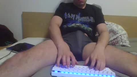 hugoxx22 online show from 11, 2, 2025