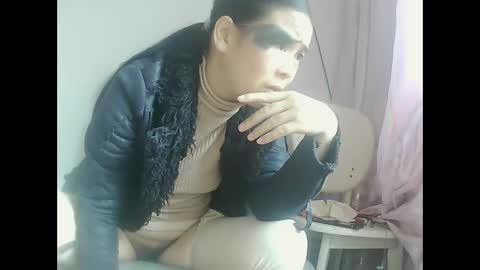 hujiajia520321431 online show from 8, 11, 2025