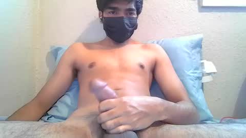 hulkyking1812000 online show from 24, 2, 2025