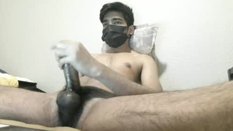 hulkyking1812000 online show from 30, 5, 2026