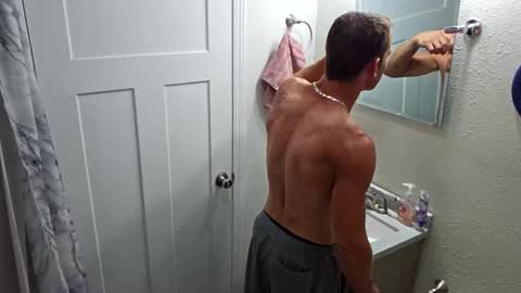 Snapshot of hunganhorny88 chatting on 10, 5, 2026 hunganhorny88 online show from 10, 5, 2026