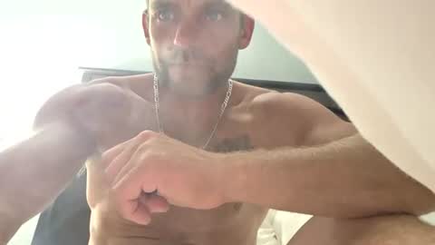Snapshot of hunganhorny88 chatting on 19, 6, 2026 hunganhorny88 online show from 19, 6, 2026