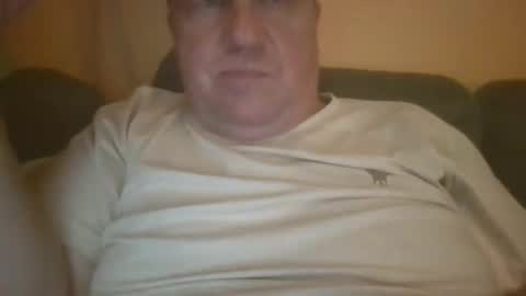 vastagfasz magyar apuci online show from 9, 6, 2026