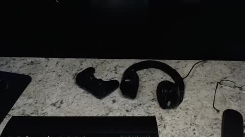 Snapshot of hungbidad666 chatting on 1, 12, 2024 FootLover online show from 1, 12, 2024