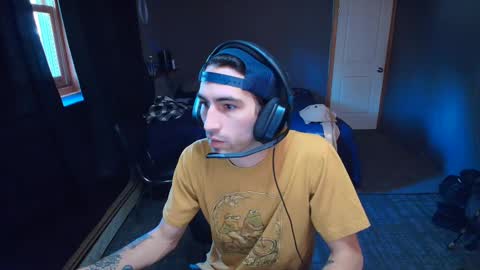 Snapshot of hungbidad666 chatting on 7, 12, 2024 FootLover online show from 7, 12, 2024