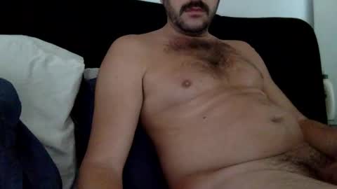 Snapshot of hungm4fun101 chatting on 12, 1, 2026 hungm4fun101 online show from 12, 1, 2026