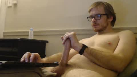 Snapshot of hungmysterio chatting on 28, 2, 2025 HungMysterio online show from 28, 2, 2025