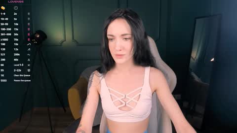 Kitty online show from 3, 10, 2025