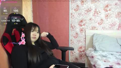 Snapshot of hungrybunny999 chatting on 4, 2, 2026 Nancy and Robert online show from 4, 2, 2026