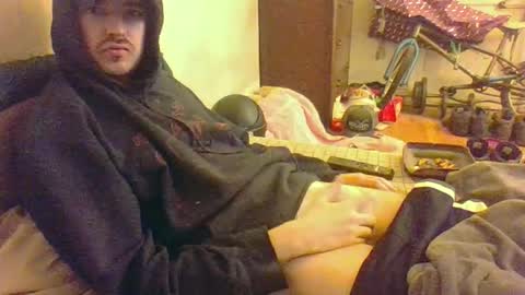 Snapshot of hungsubbb chatting on 4, 10, 2025 Boi online show from 4, 10, 2025