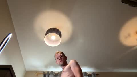Snapshot of hungteasex chatting on 24, 7, 2026 HungTeaseX online show from 24, 7, 2026