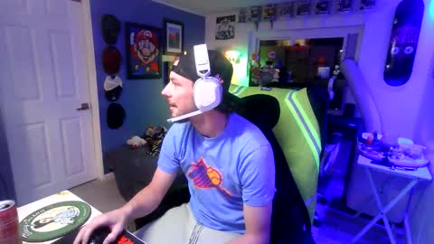 hungtxcock92 online show from 14, 12, 2025