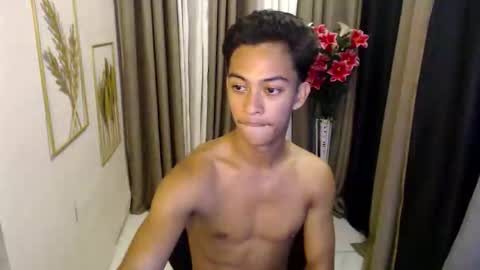 hunk_edward online show from 28, 4, 2026